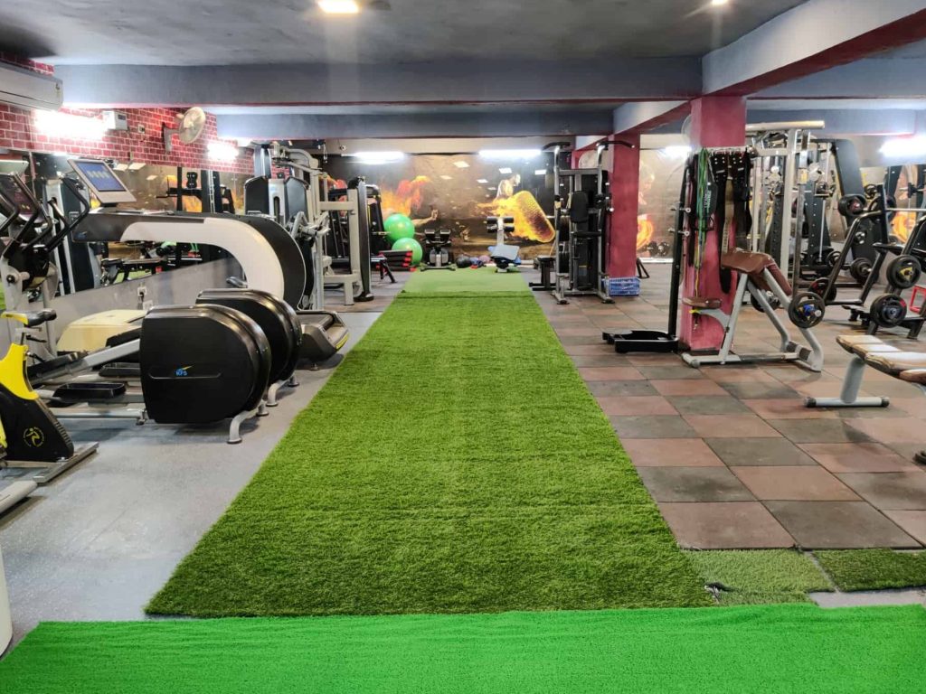 ROYAL GYM AND FITNESS 1 royal gym and fitness